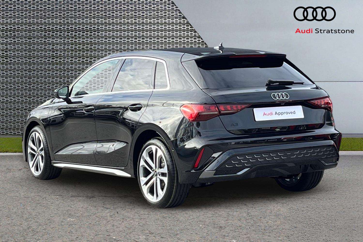 Used Audi A3 2025 for sale - 76928956: Photo 3