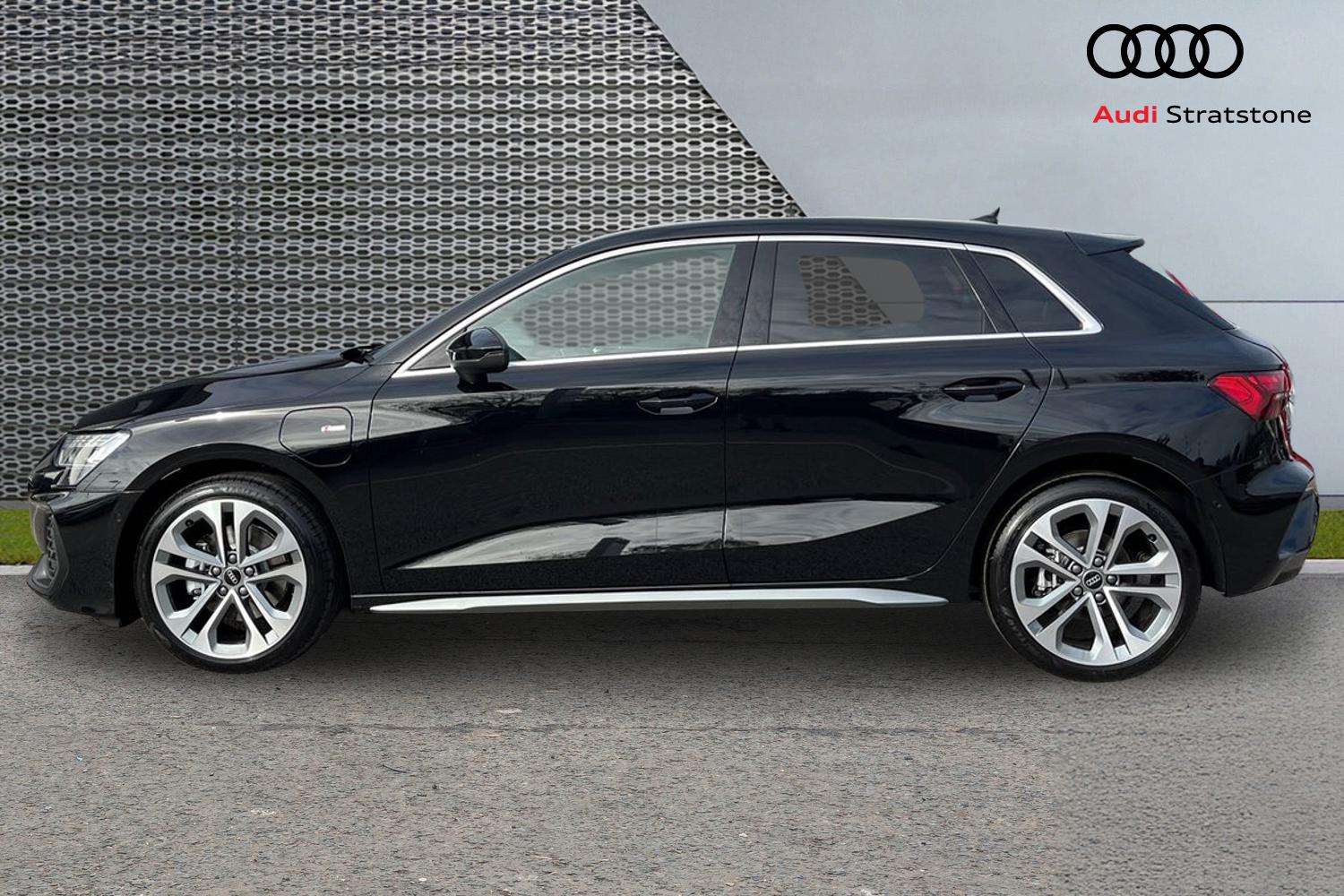 Used Audi A3 2025 for sale - 76928956: Photo 8