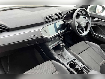Used Audi Q3 2021 for sale - 75649380: Photo