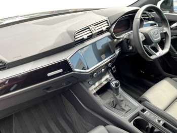 Used Audi Q3 2025 for sale - 75202176: Photo