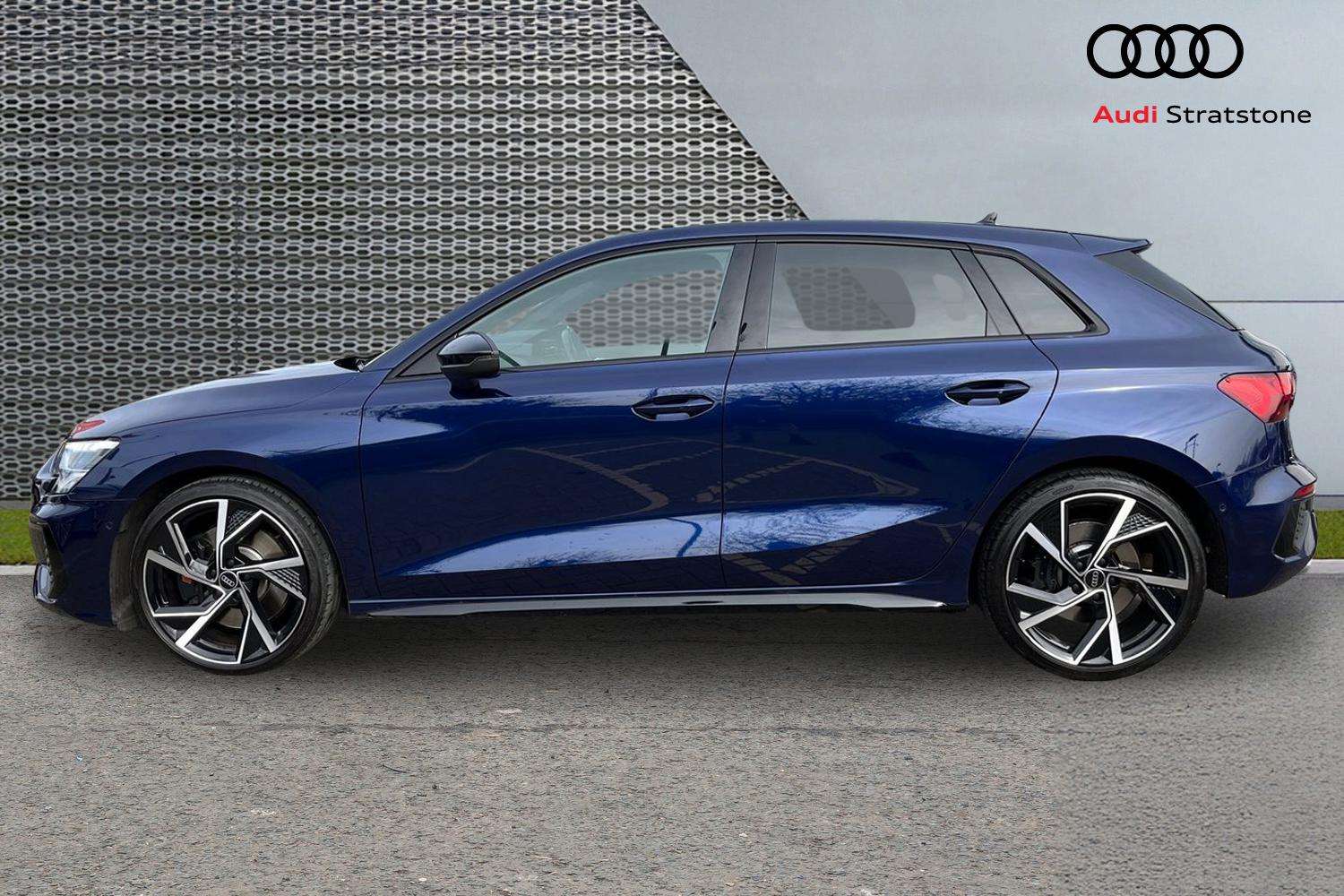 Used Audi A3 2023 for sale - 77996176: Photo 8