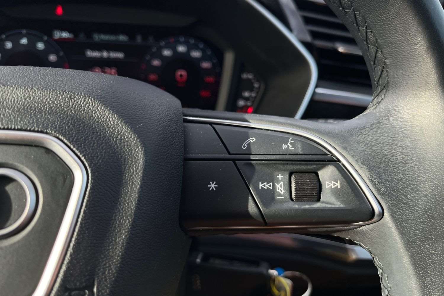 Used Audi Q3 2023 for sale - 77649003: Photo 17