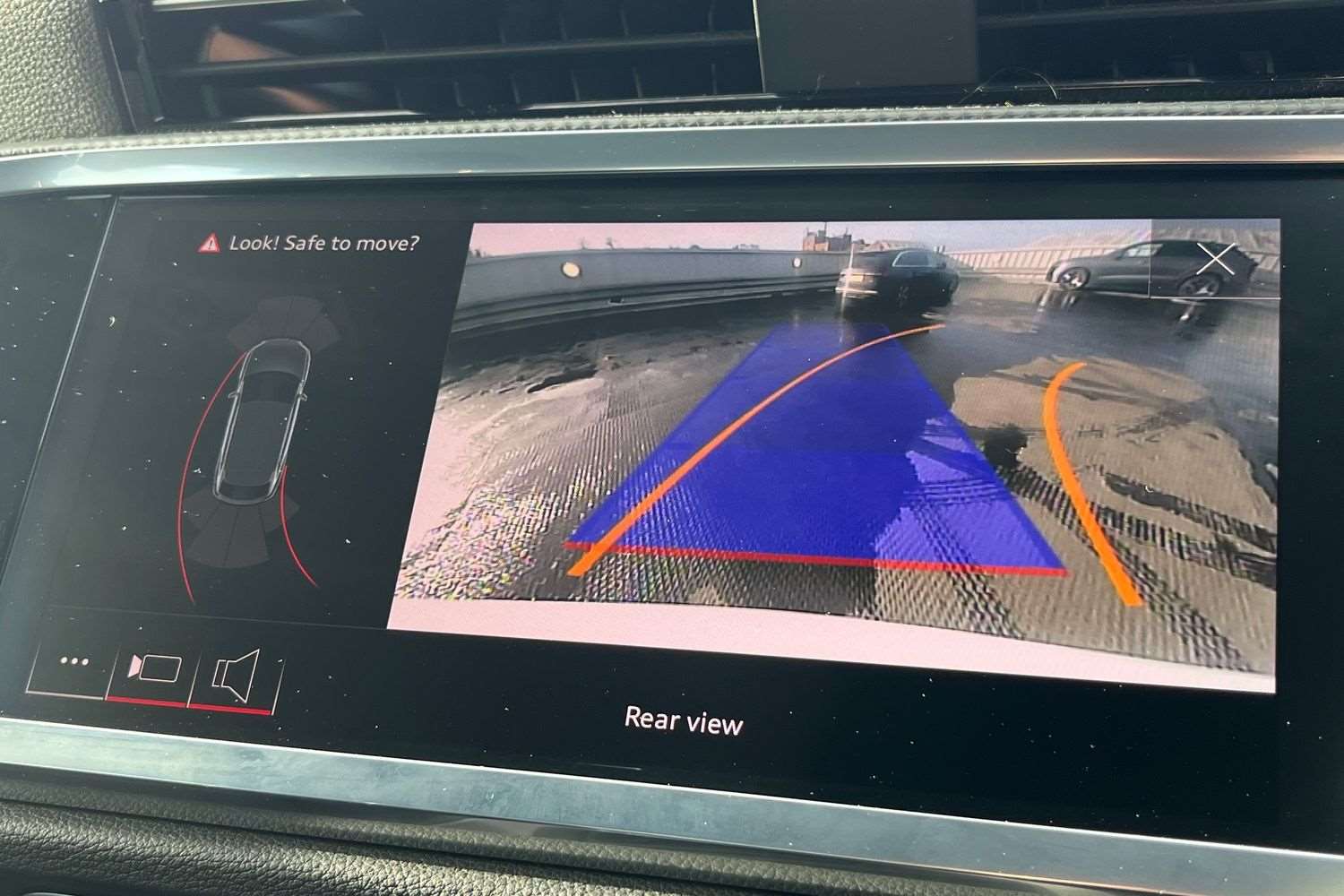 Used Audi Q3 2023 for sale - 77649003: Photo 32