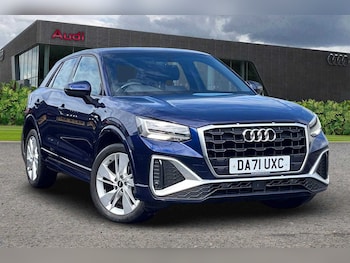Audi - Q2