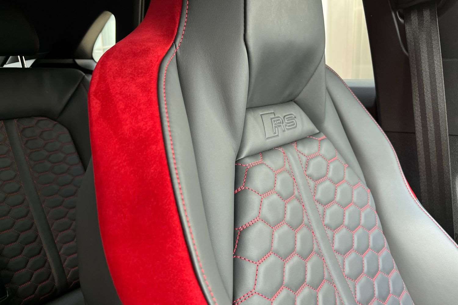 Used Audi RS Q3 2022 for sale - 77032129: Photo 31