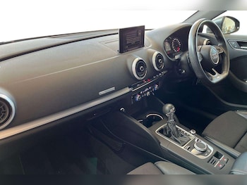 Used Audi A3 2018 for sale - 77361452: Photo