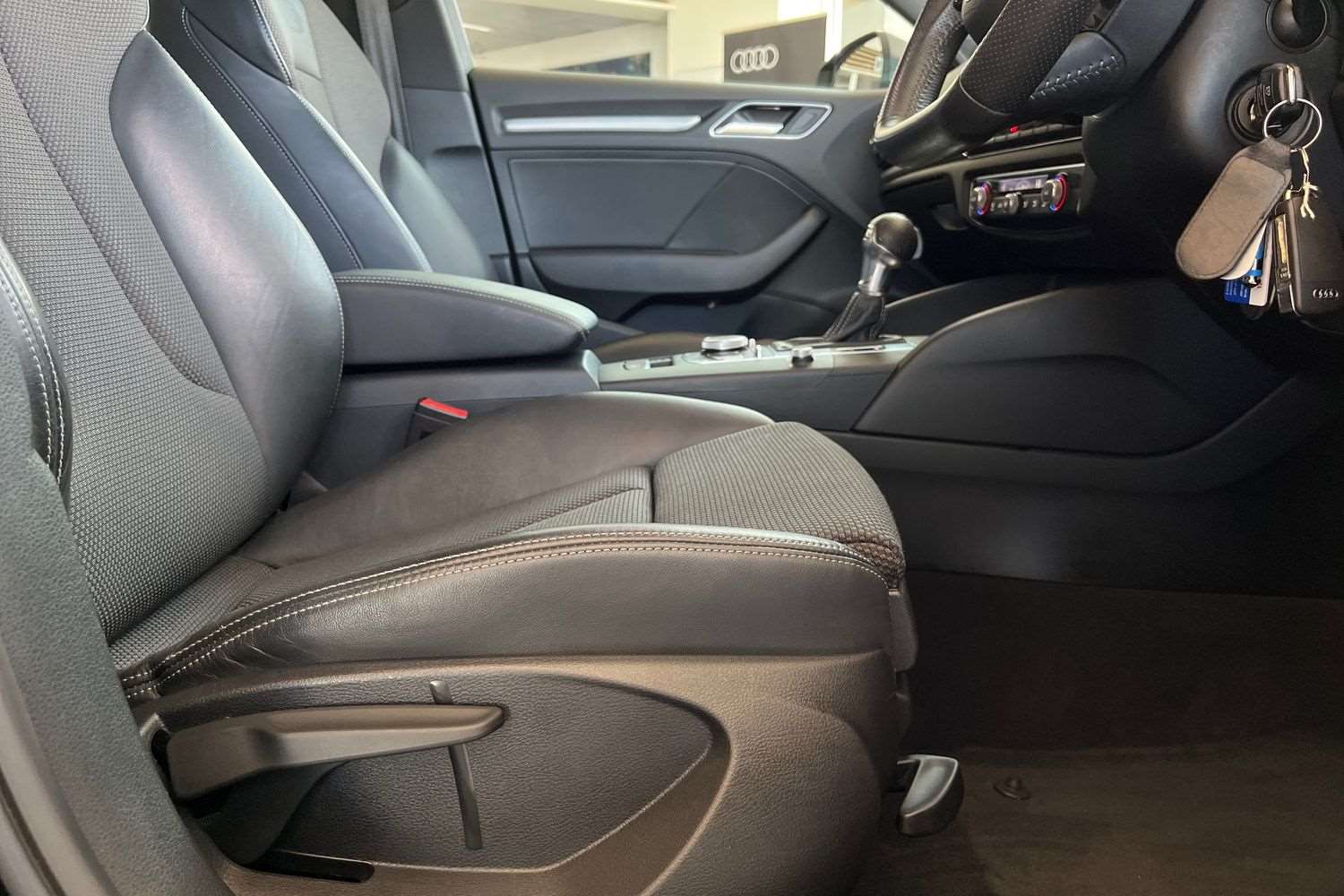 Used Audi A3 2018 for sale - 77361452: Photo 30