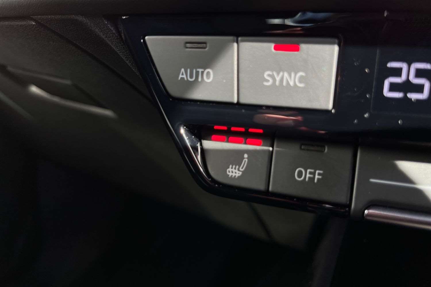 Used Audi Q4 e-tron 2025 for sale - 77928631: Photo 29