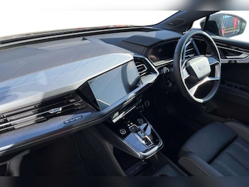 Used Audi Q4 e-tron 2025 for sale - 77928631: Photo