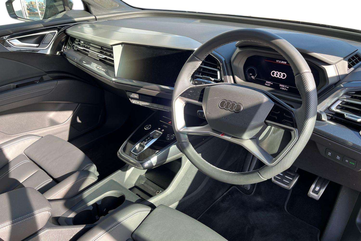 Used Audi Q4 e-tron 2025 for sale - 77928631: Photo 6