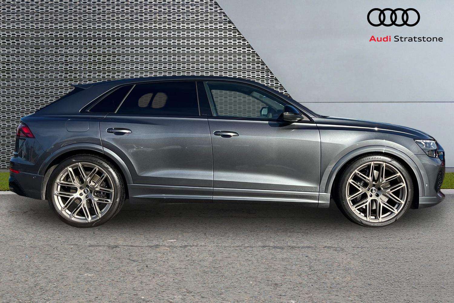 Used Audi RS Q8 2024 for sale - 76648859: Photo 4