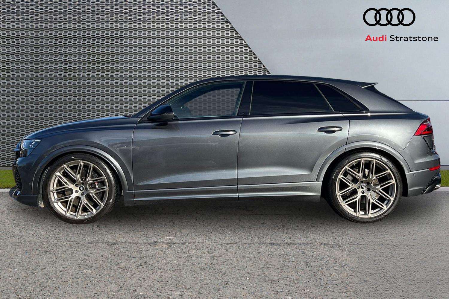 Used Audi RS Q8 2024 for sale - 76648859: Photo 8