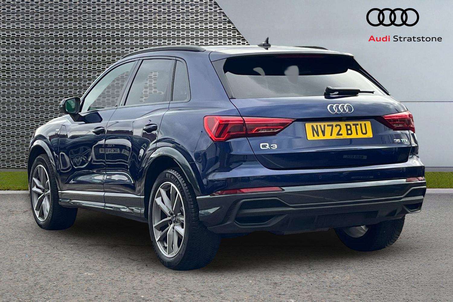 Used Audi Q3 2022 for sale - 77615549: Photo 3