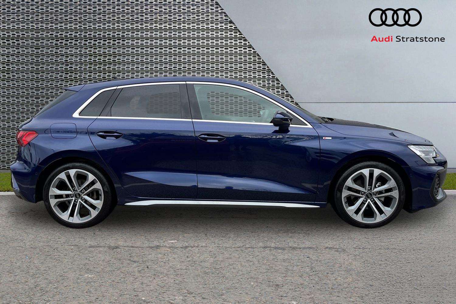 Used Audi A3 2025 for sale - 77577425: Photo 4