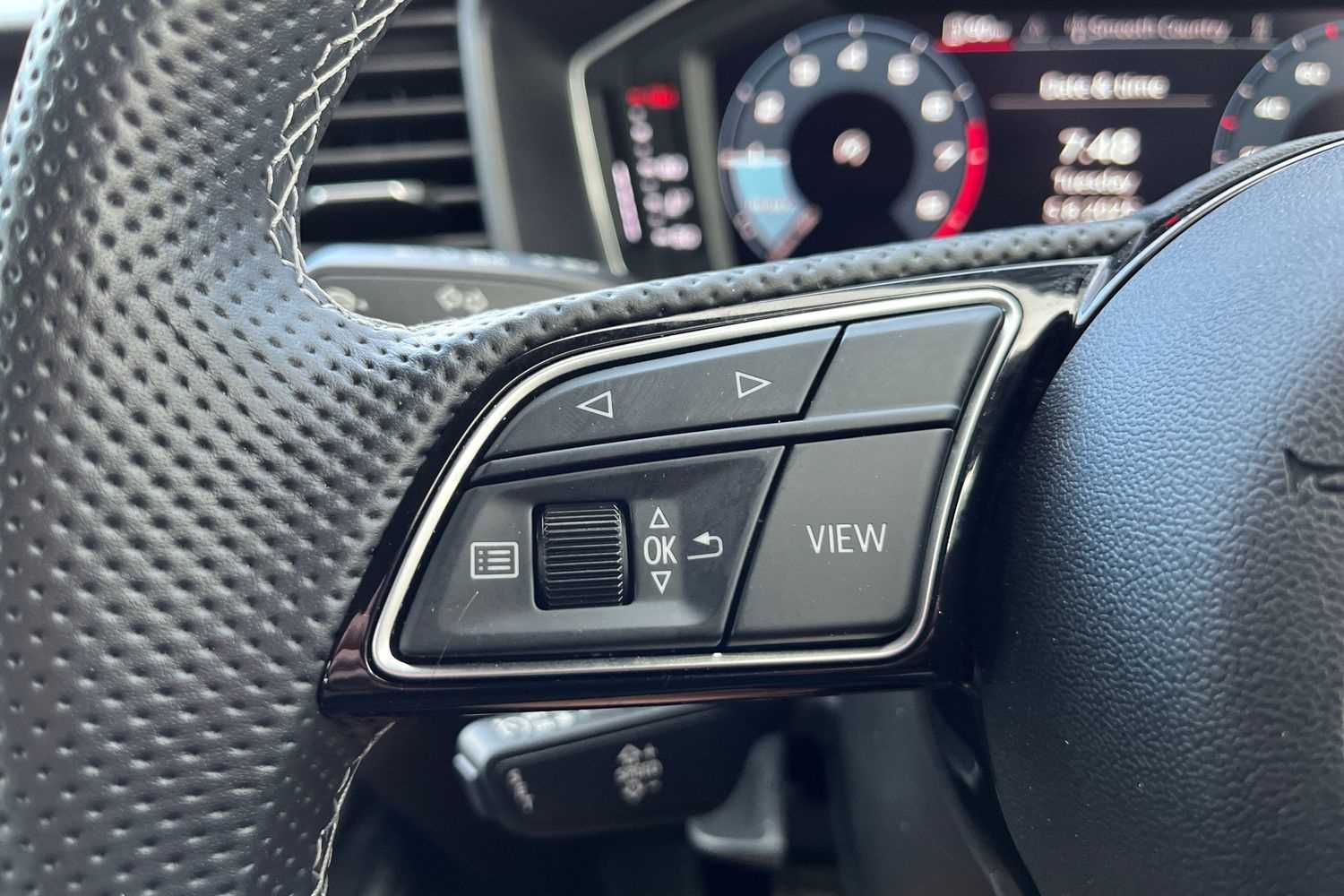 Vehicle 29