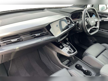 Used Audi Q4 e-tron 2021 for sale - 78961043: Photo