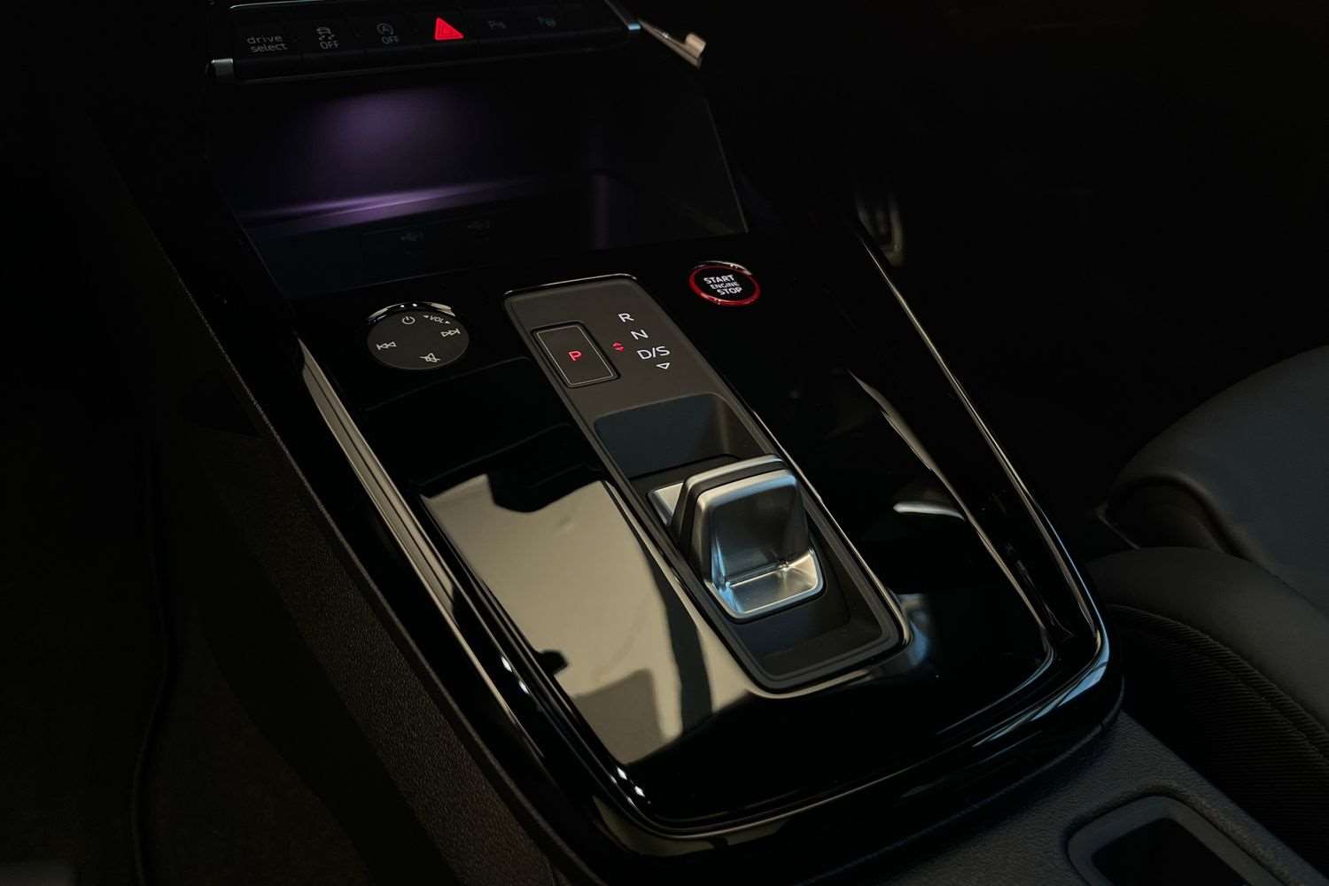 Used Audi RS3 2023 for sale - 76804790: Photo 15