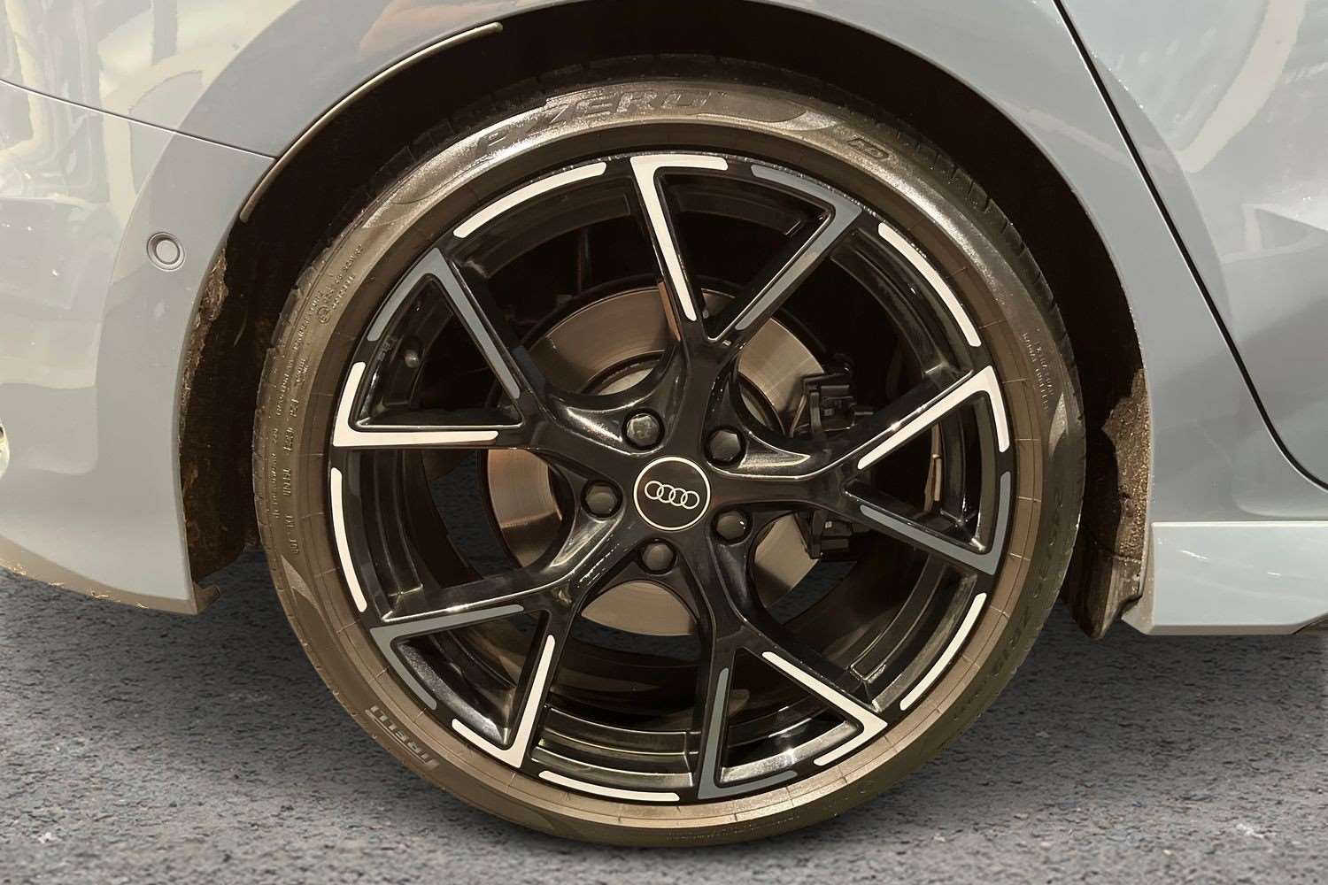 Used Audi RS3 2023 for sale - 76804790: Photo 9