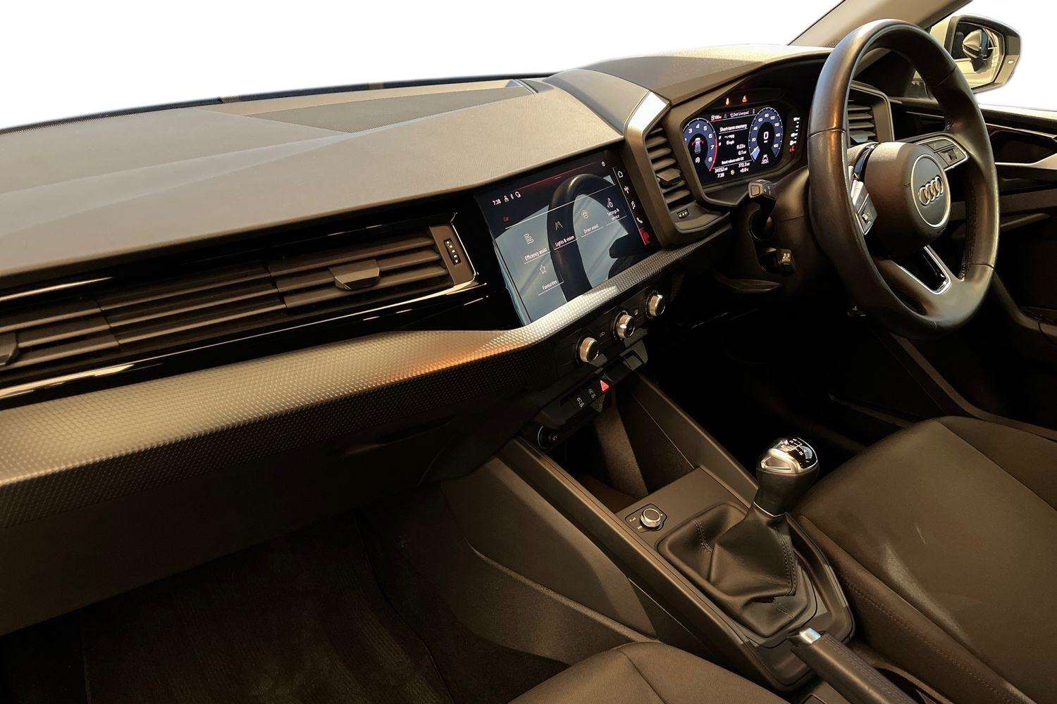 Used Audi A1 2023 for sale - 76553215: Photo 2