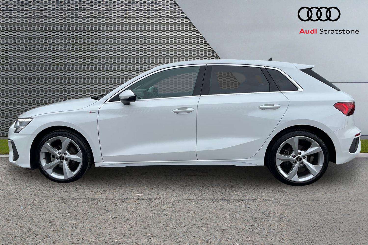 Used Audi A3 2023 for sale - 76125998: Photo 8