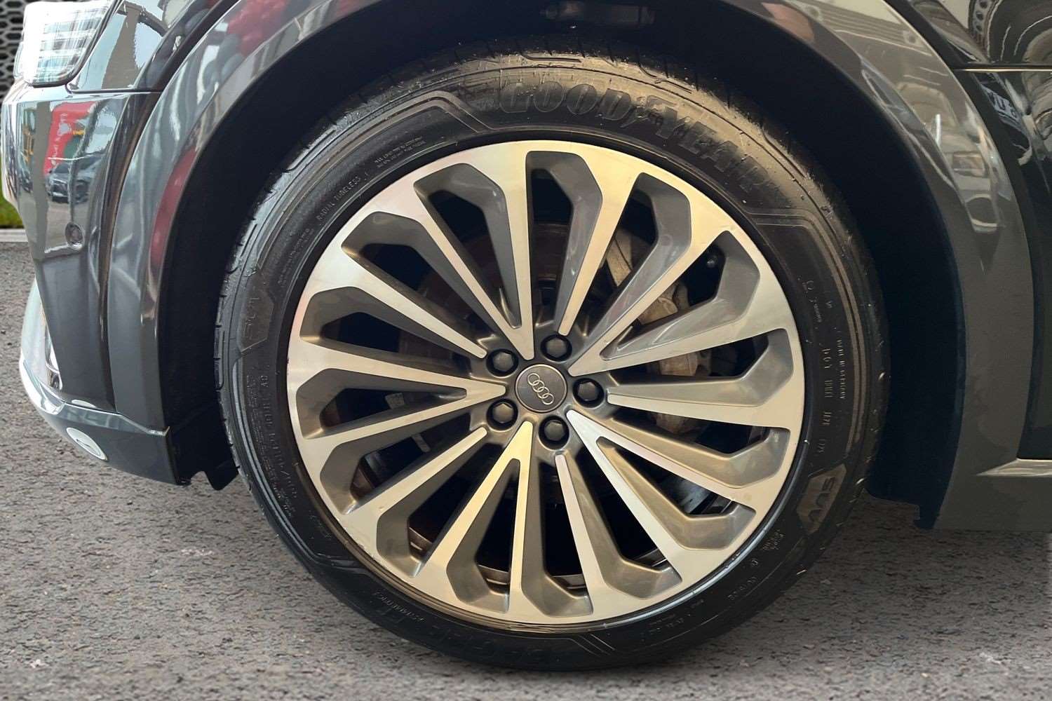 Used Audi e-tron 2020 for sale - 77698863: Photo 11