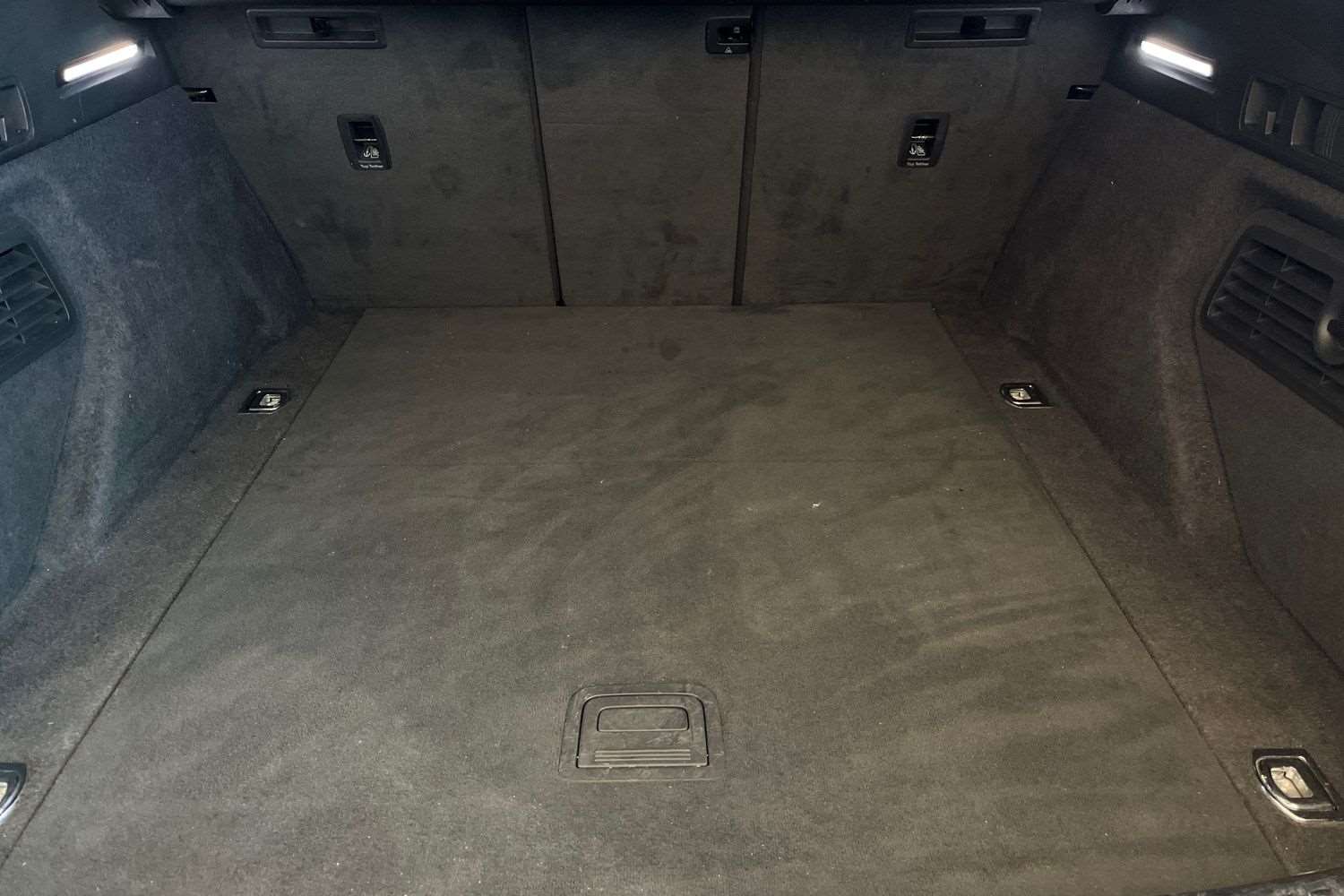 Used Audi e-tron 2020 for sale - 77698863: Photo 13