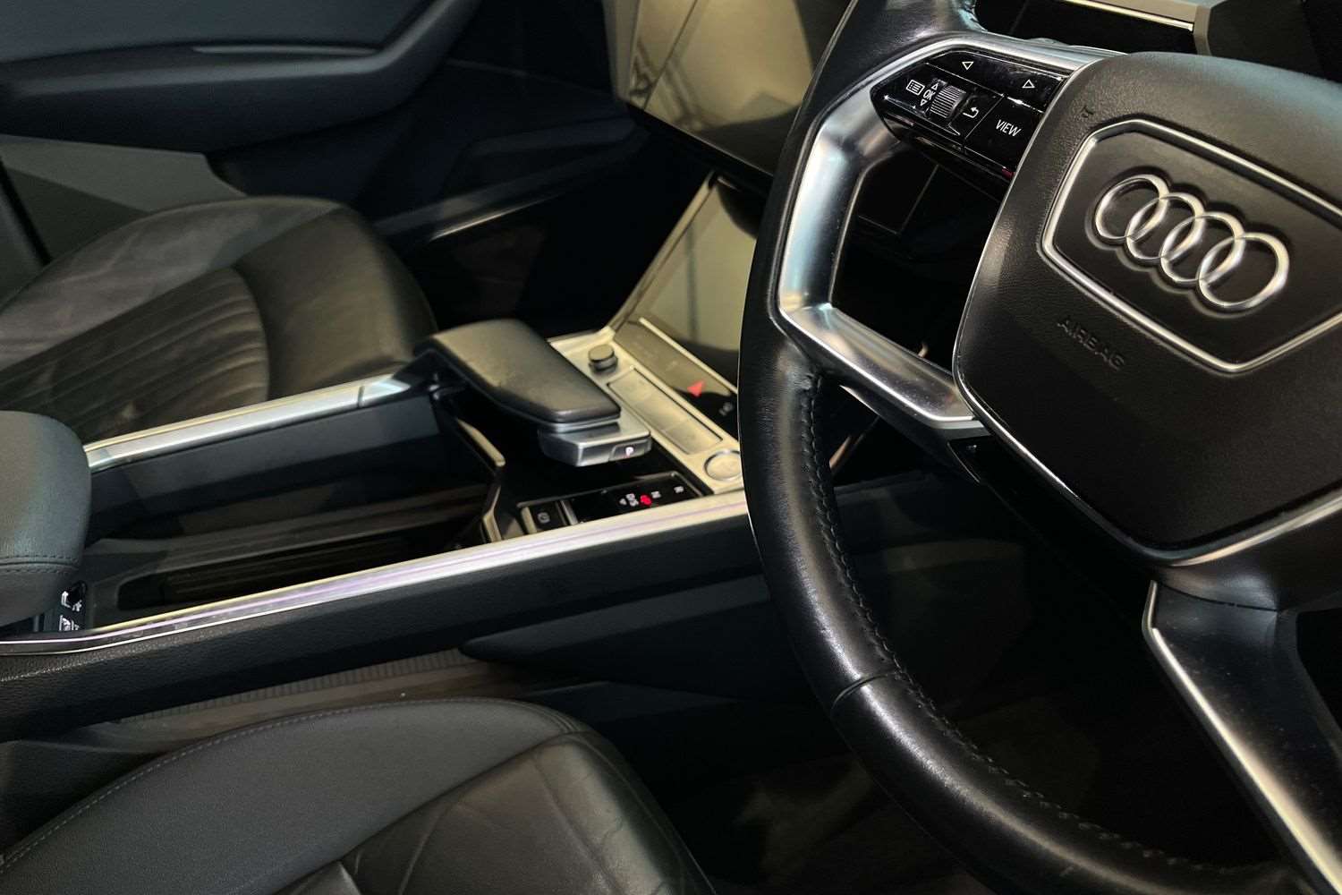 Used Audi e-tron 2020 for sale - 77698863: Photo 28