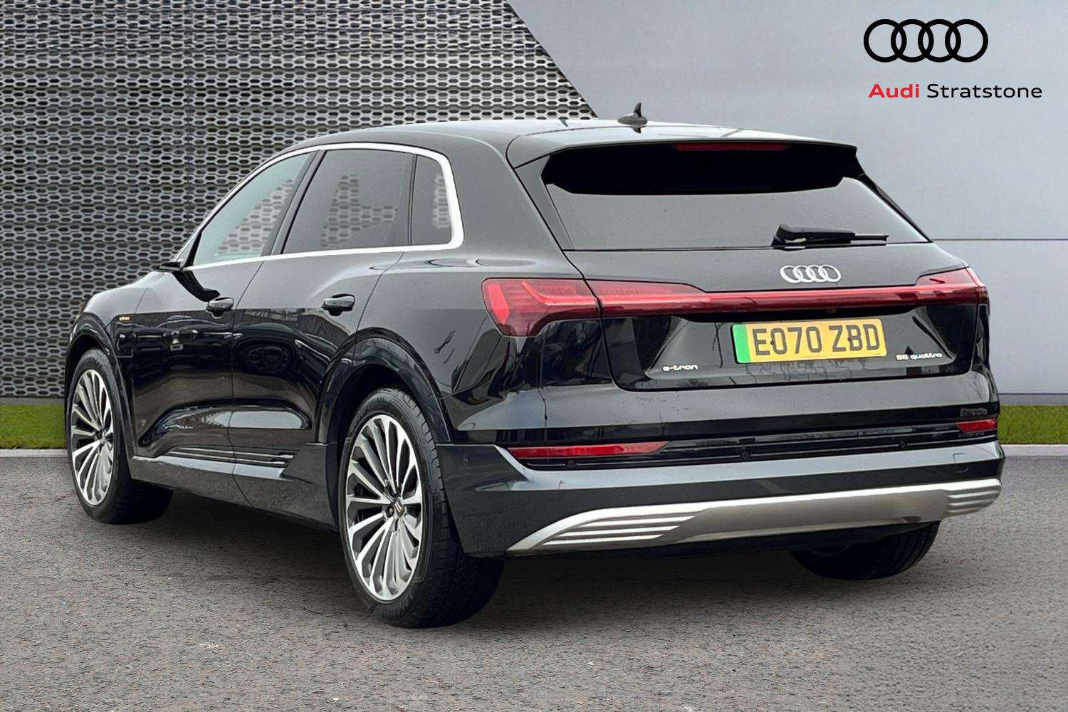 Used Audi e-tron 2020 for sale - 77698863: Photo 3