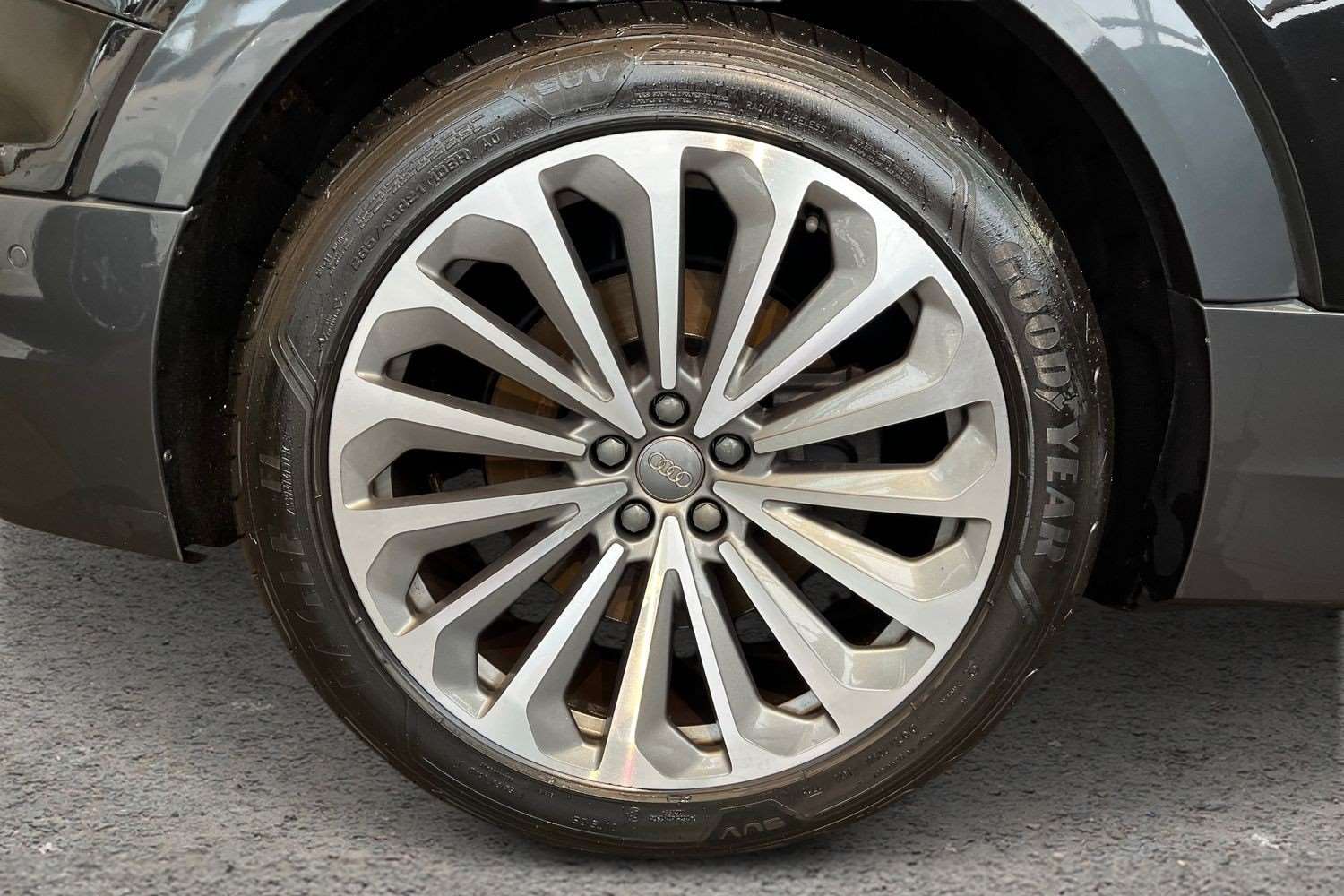 Used Audi e-tron 2020 for sale - 77698863: Photo 9