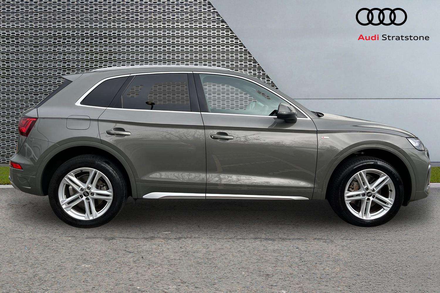 Used Audi Q5 2023 for sale - 76141868: Photo 4