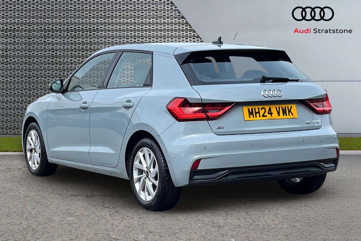 Used Audi A1 for sale - 78129705: Photo 3