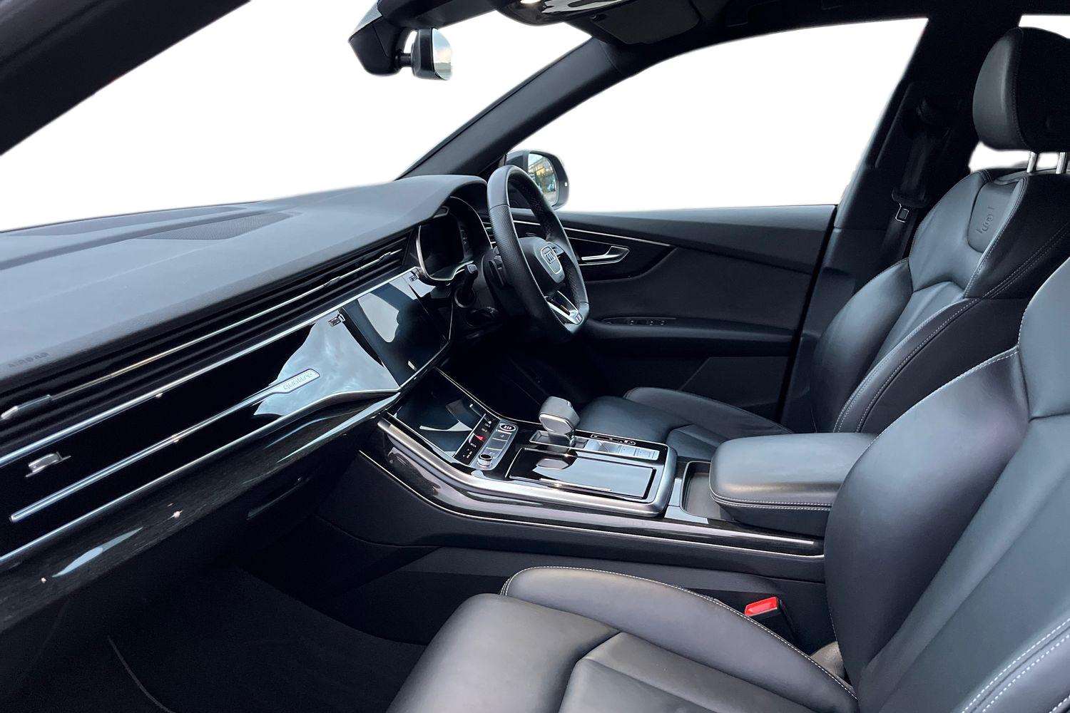 Used Audi Q8 2022 for sale - 76902443: Photo 21