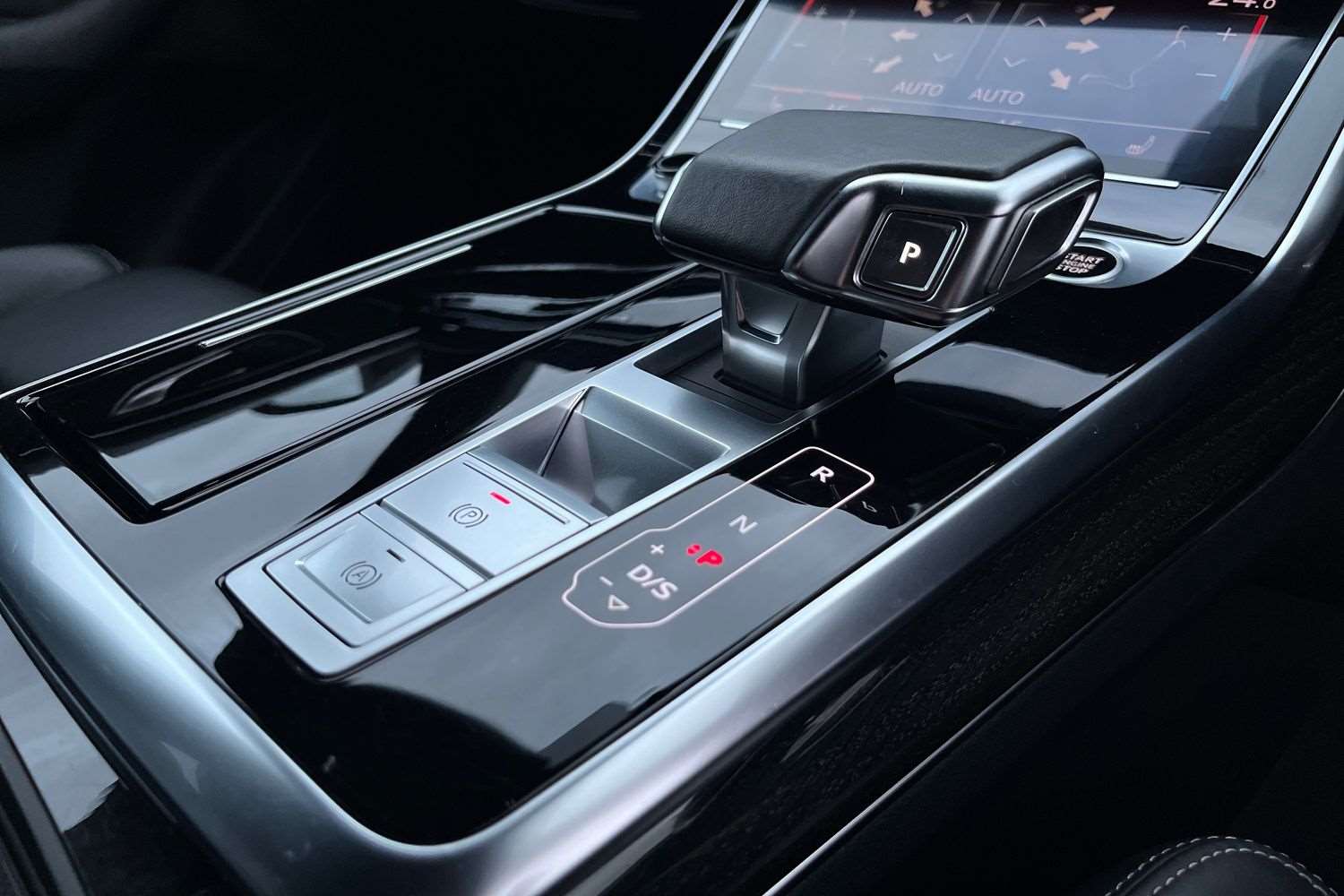 Used Audi Q8 2022 for sale - 76902443: Photo 31