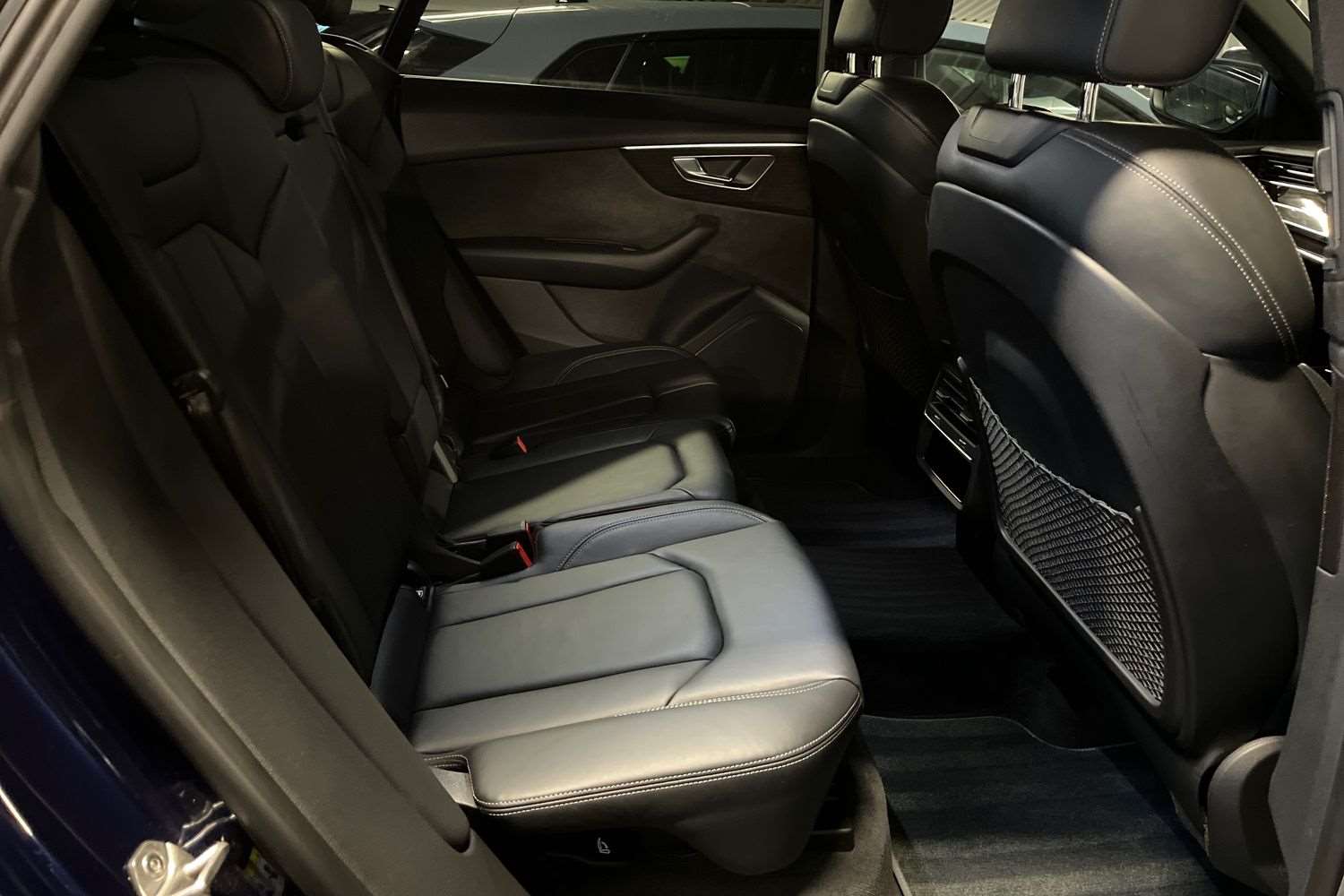 Used Audi Q8 2022 for sale - 76902443: Photo 35