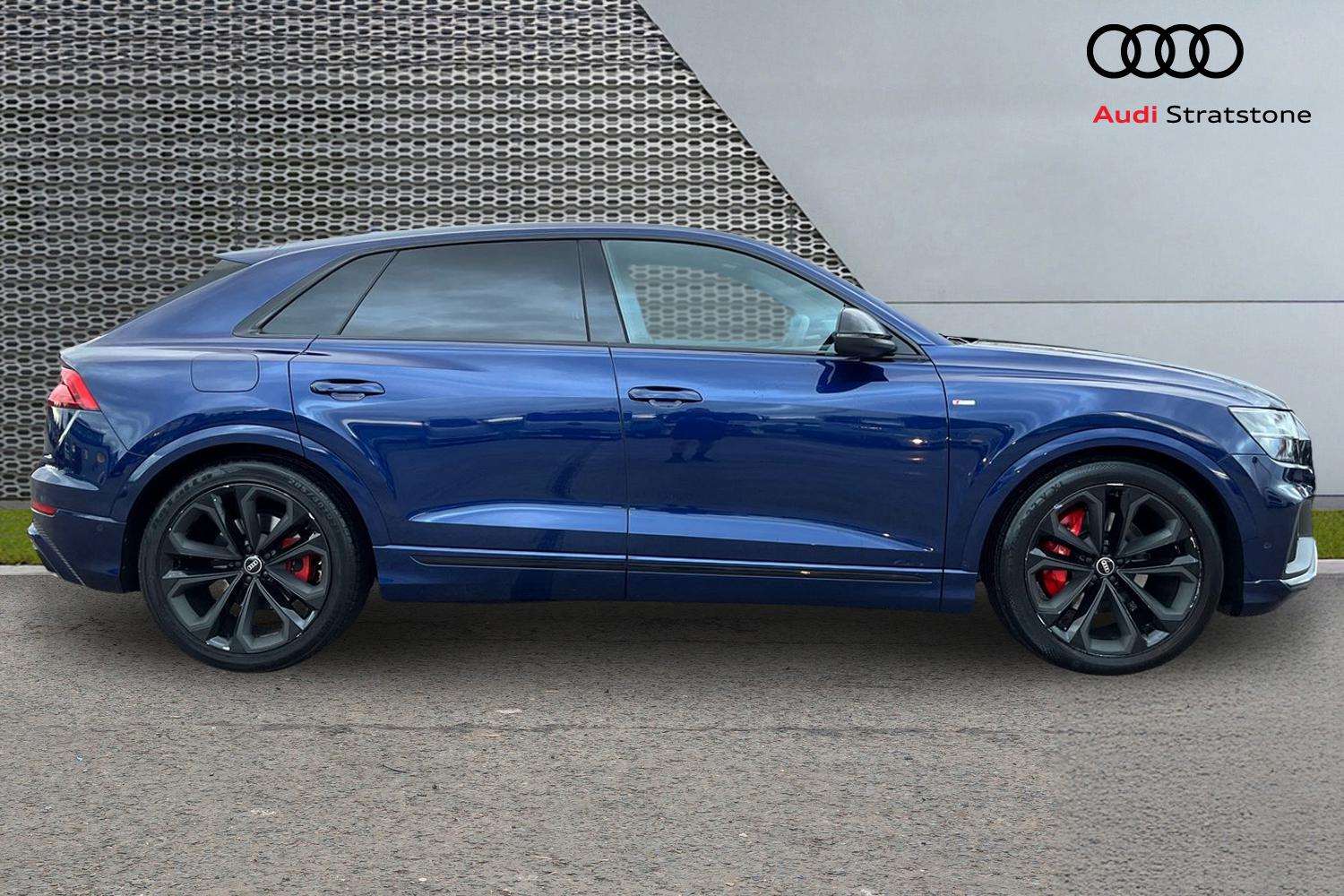 Used Audi Q8 2022 for sale - 76902443: Photo 4