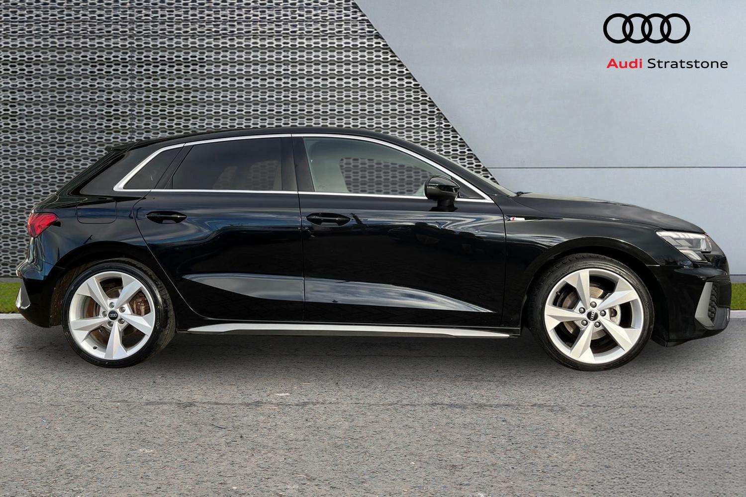 Used Audi A3 2022 for sale - 76732257: Photo 4