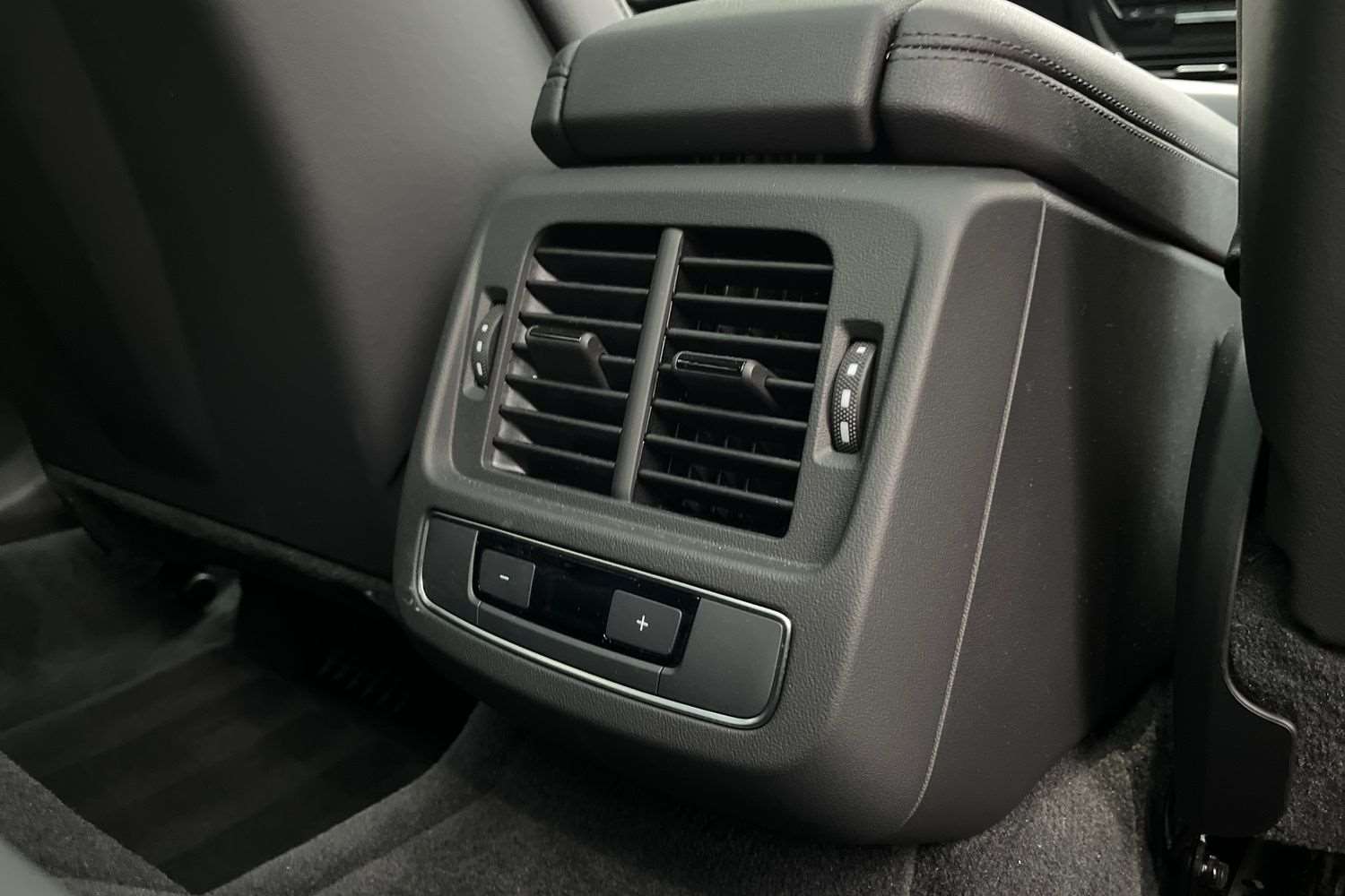 Used Audi e-tron GT 2025 for sale - 76928980: Photo 23