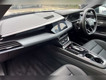 Used Audi e-tron GT 2025 for sale - 76928980: Photo