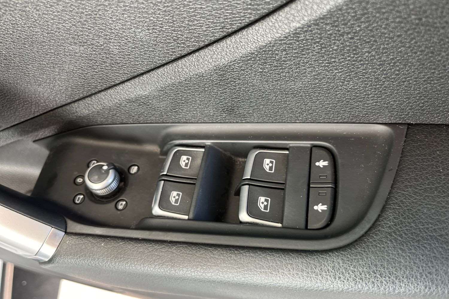 Used Audi Q2 2023 for sale - 76351601: Photo 14