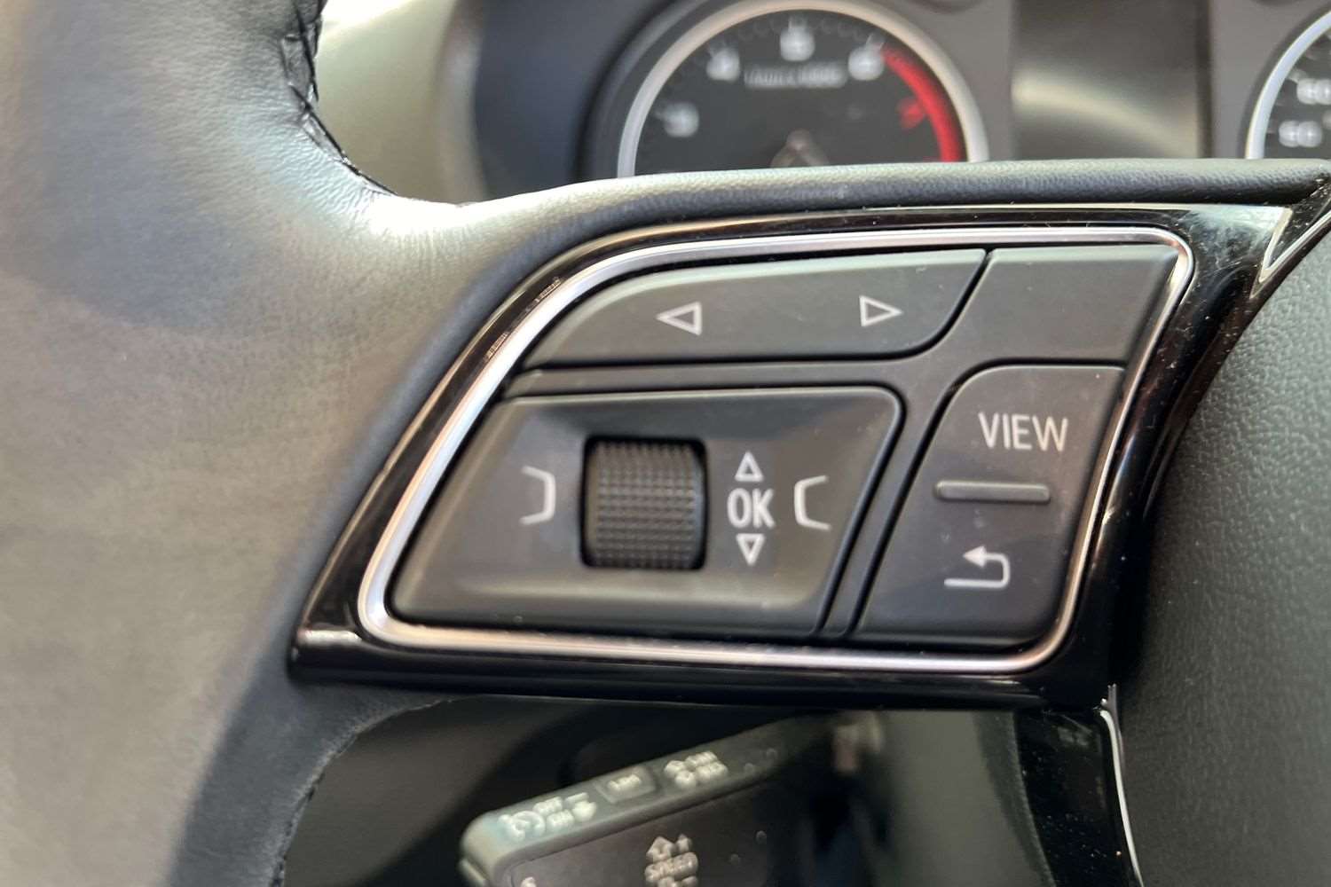 Used Audi Q2 2023 for sale - 76351601: Photo 16