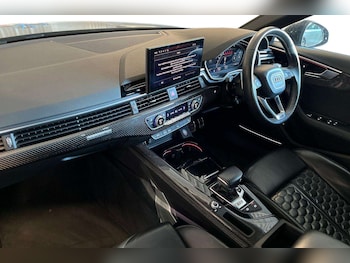 Used Audi RS4 2022 for sale - 77960880: Photo