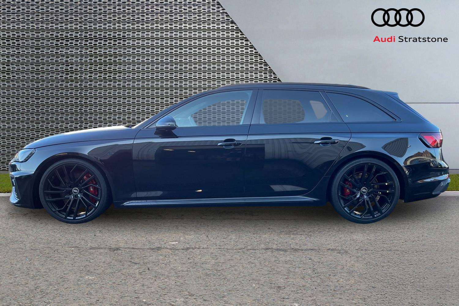 Used Audi RS4 2022 for sale - 77960880: Photo 8