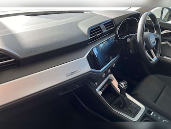 Used Audi Q3 2022 for sale - 76411236: Photo