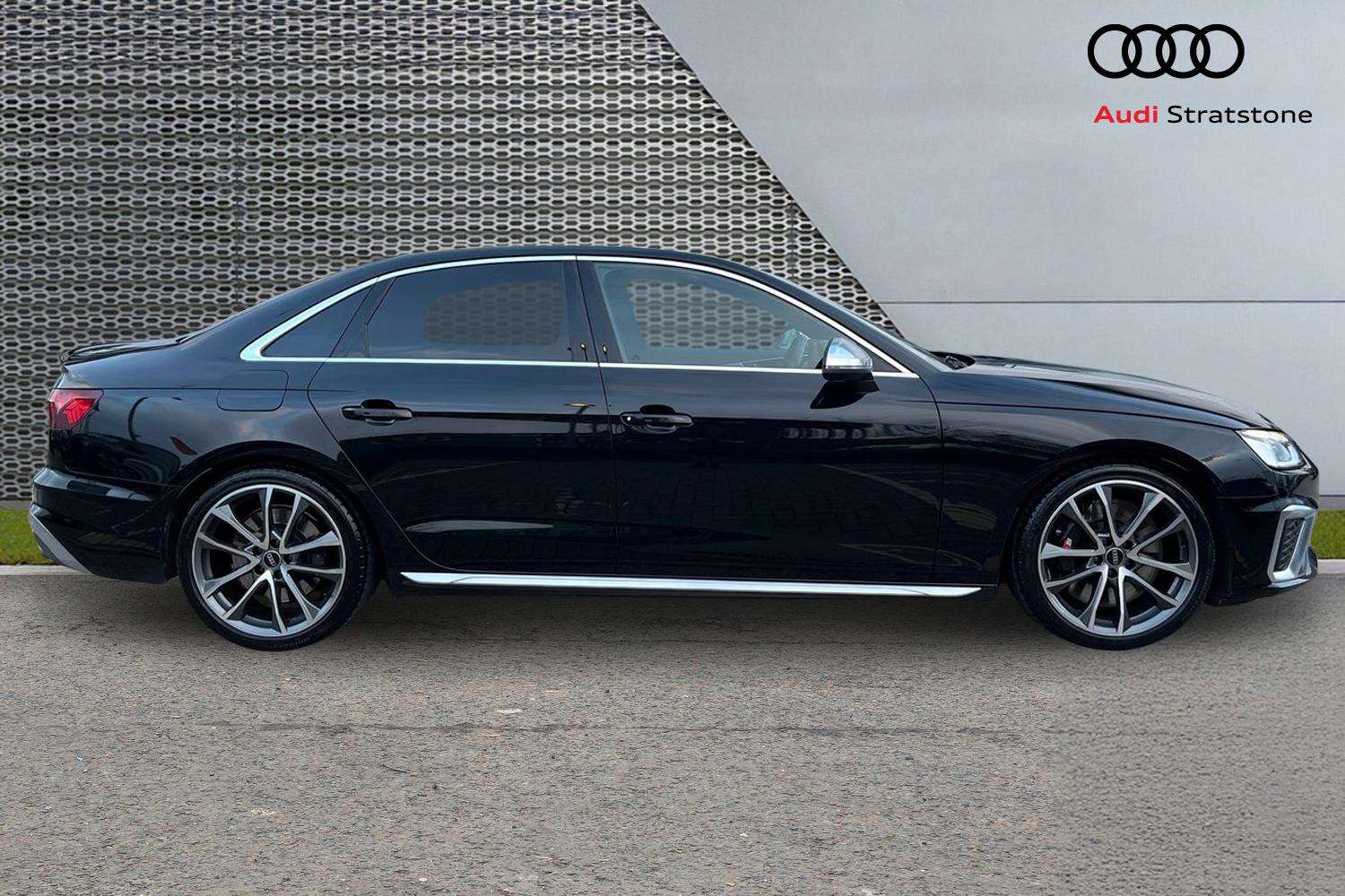 Used Audi A4 2023 for sale - 77373852: Photo 4