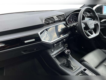 Used Audi Q3 2025 for sale - 78507632: Photo