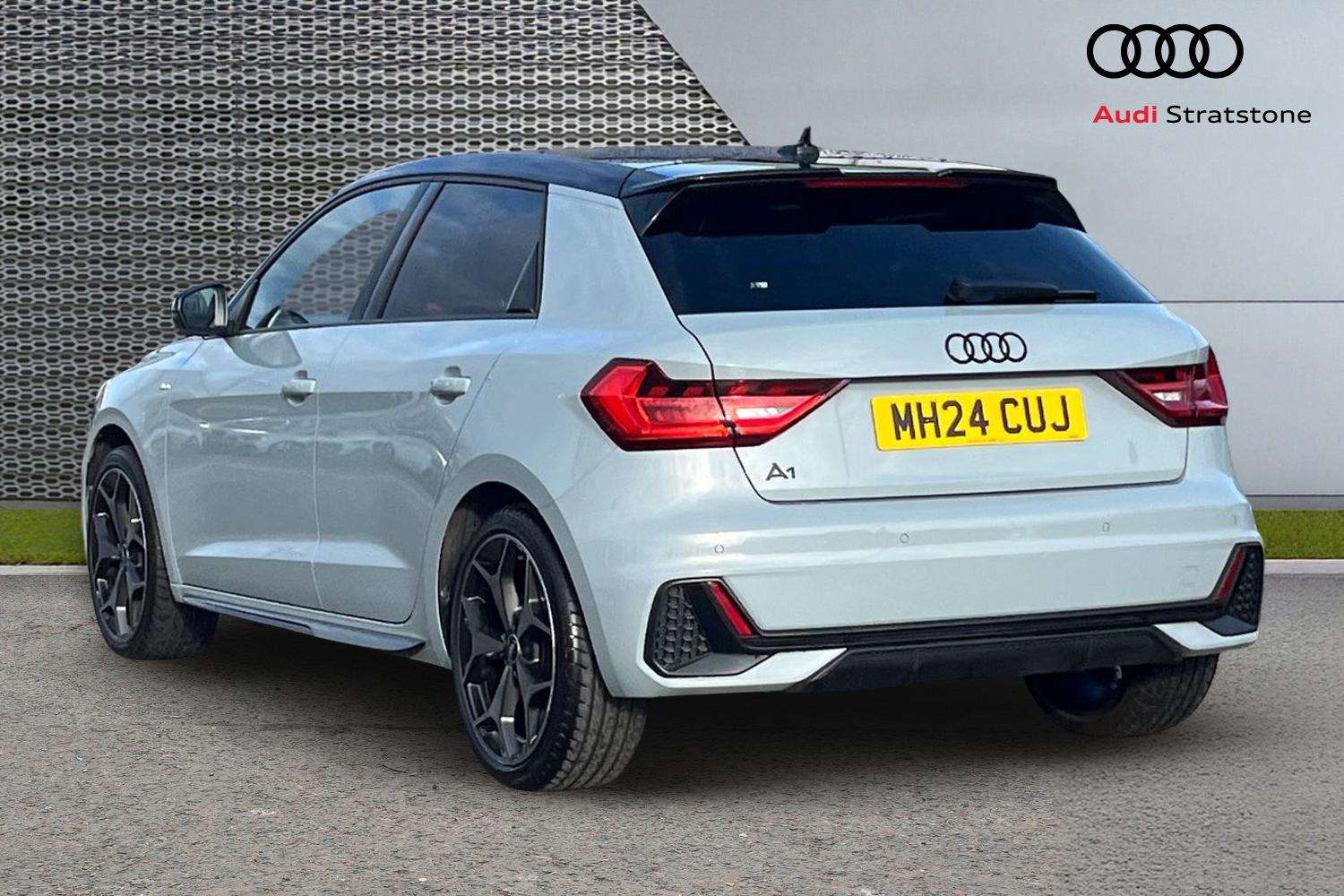 Used Audi A1 2024 for sale - 77913768: Photo 3