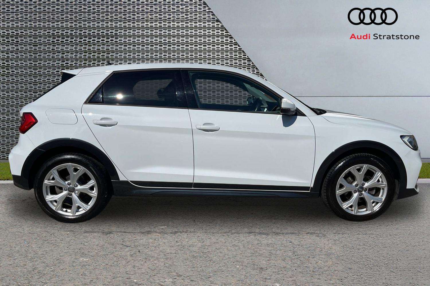 Used Audi A1 2020 for sale - 78188161: Photo 4