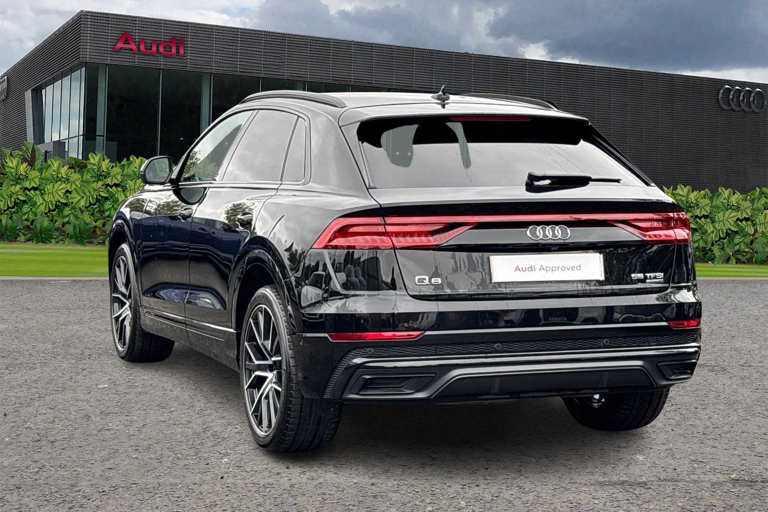 Used Audi Q8 2022 for sale - 76390676: Photo 3