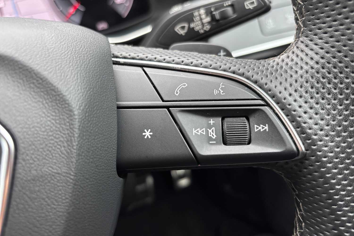 Used Audi Q8 2022 for sale - 76390676: Photo 30