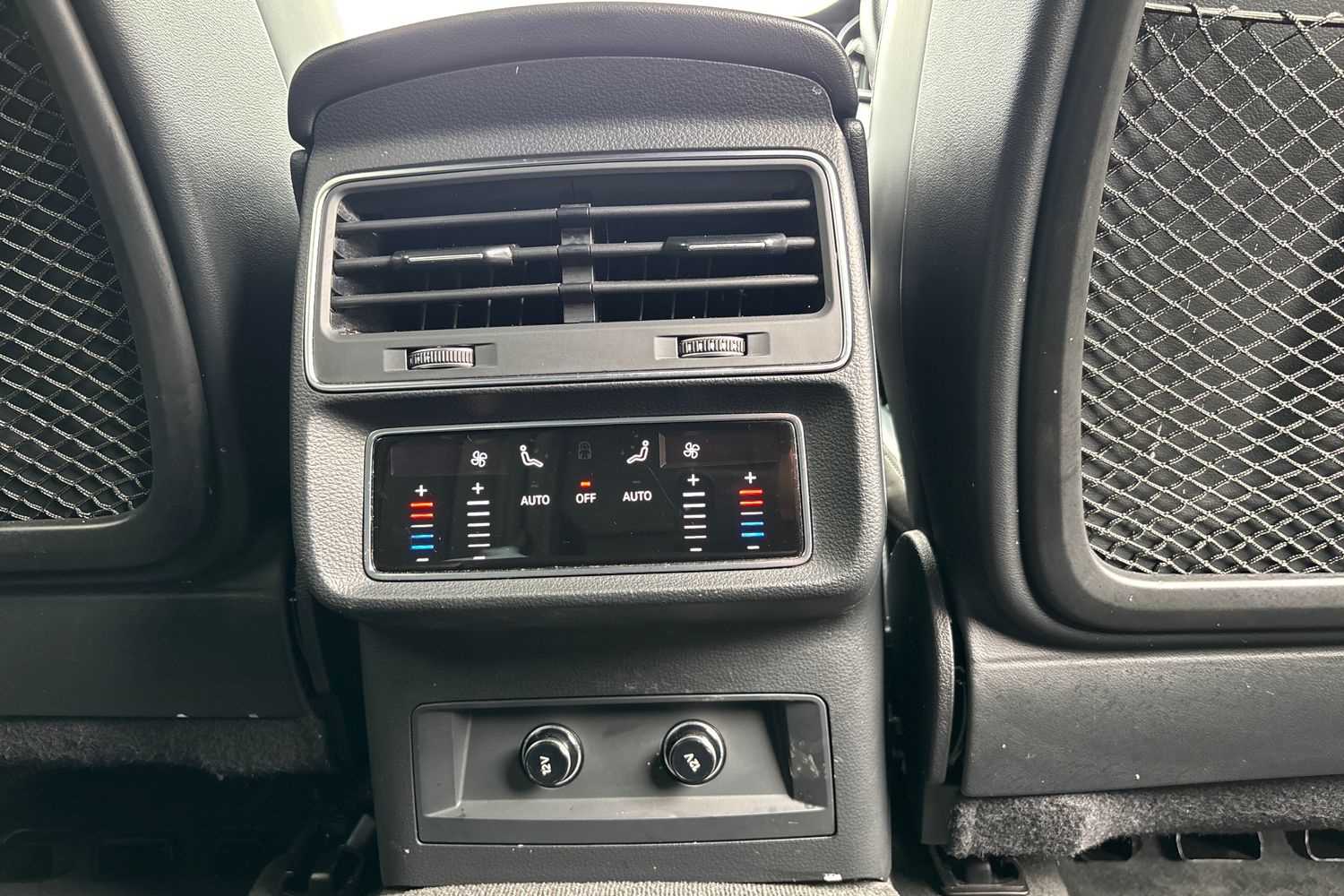 Used Audi Q8 2022 for sale - 76390676: Photo 34